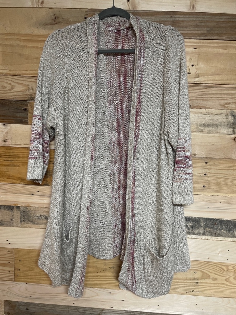 Cozy Open-Front Women's Cardigan Sweater in Oatmeal with Rose Accents-size XL
